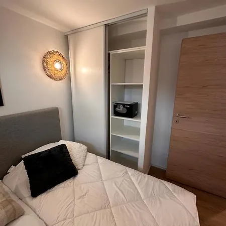 Apartment Grand Avec Terrasse Spacieuse *